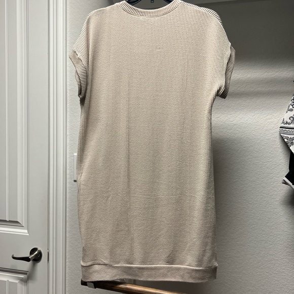 NWT: Tres Bien Oatmeal Corded Gauze Dress Sz: Small - Picture 8 of 11